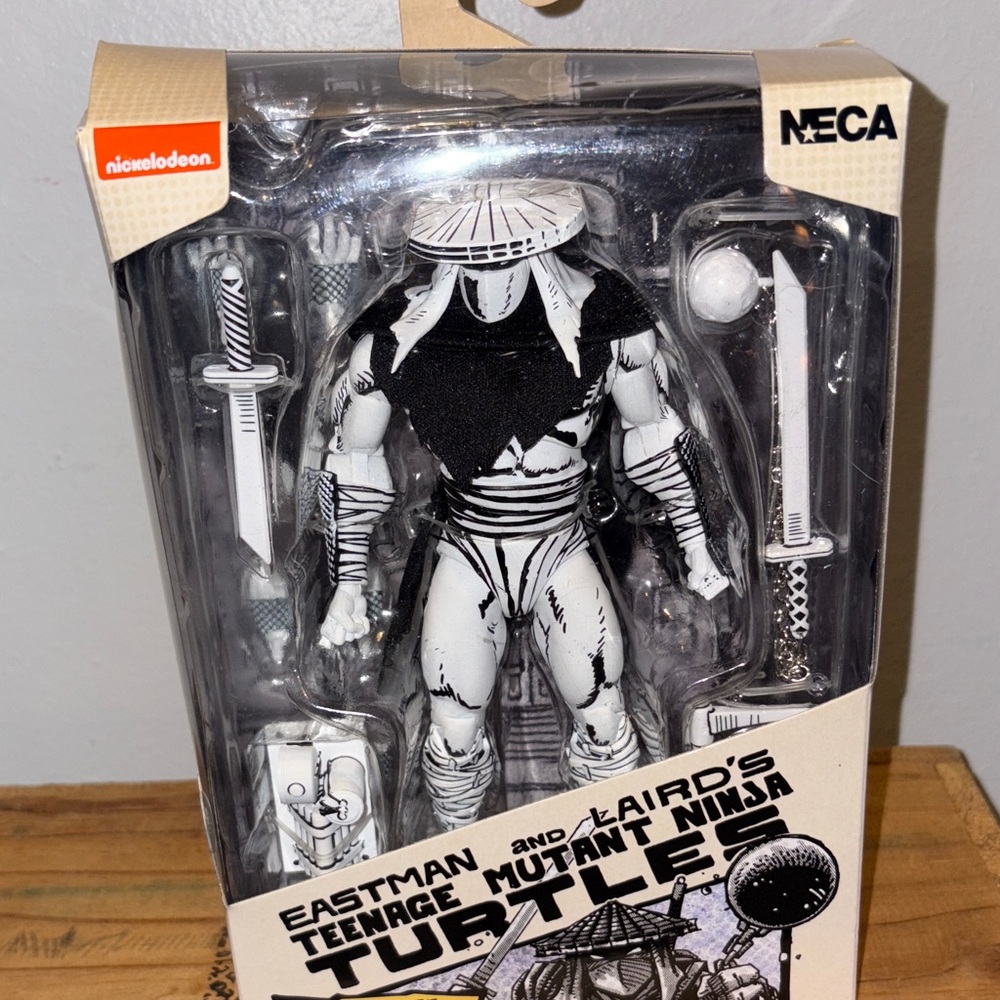 Nickelodeon Teenage Mutant Ninja Turtles Collectible Figure